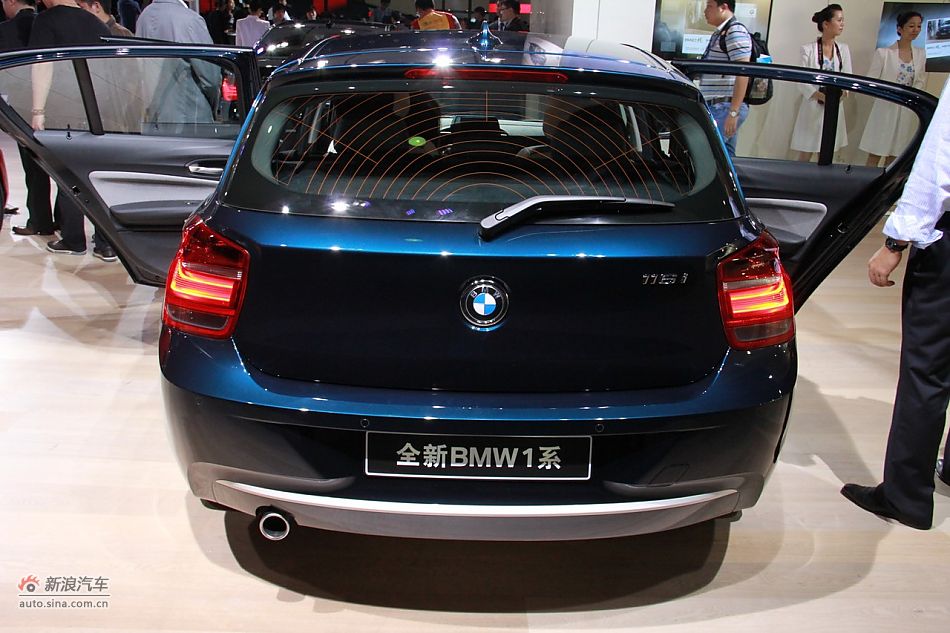 宝马1系