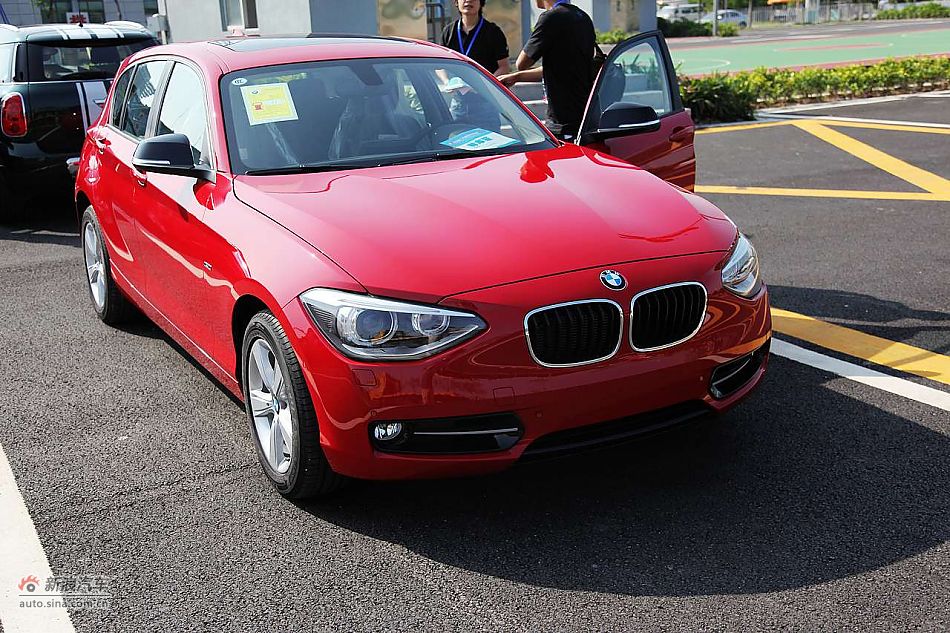 全新宝马1系