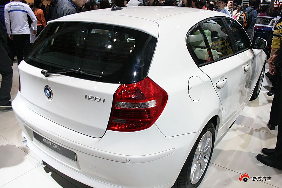 宝马120i