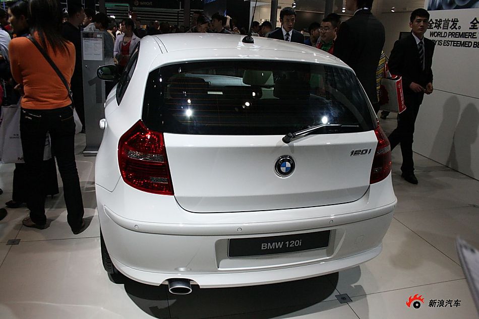 宝马120i
