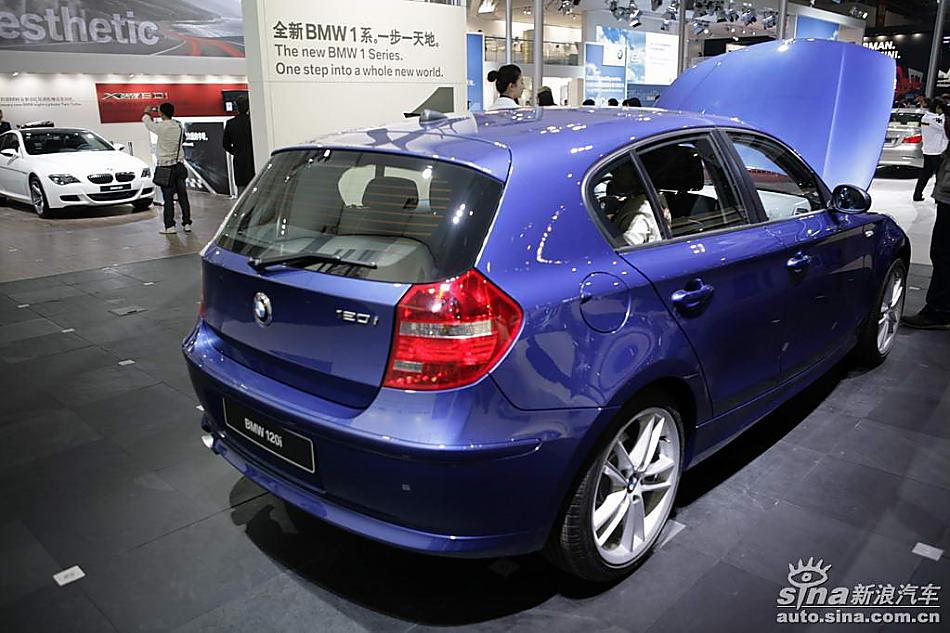 宝马1系