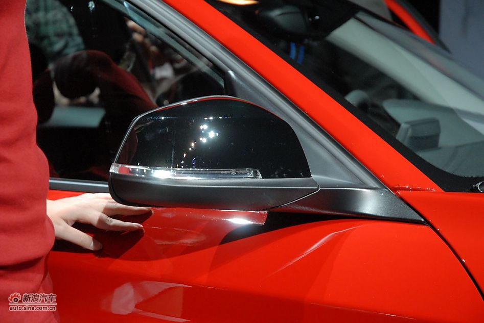 新宝马1系上市现场图