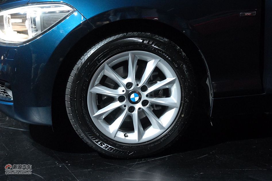 新宝马1系上市现场图