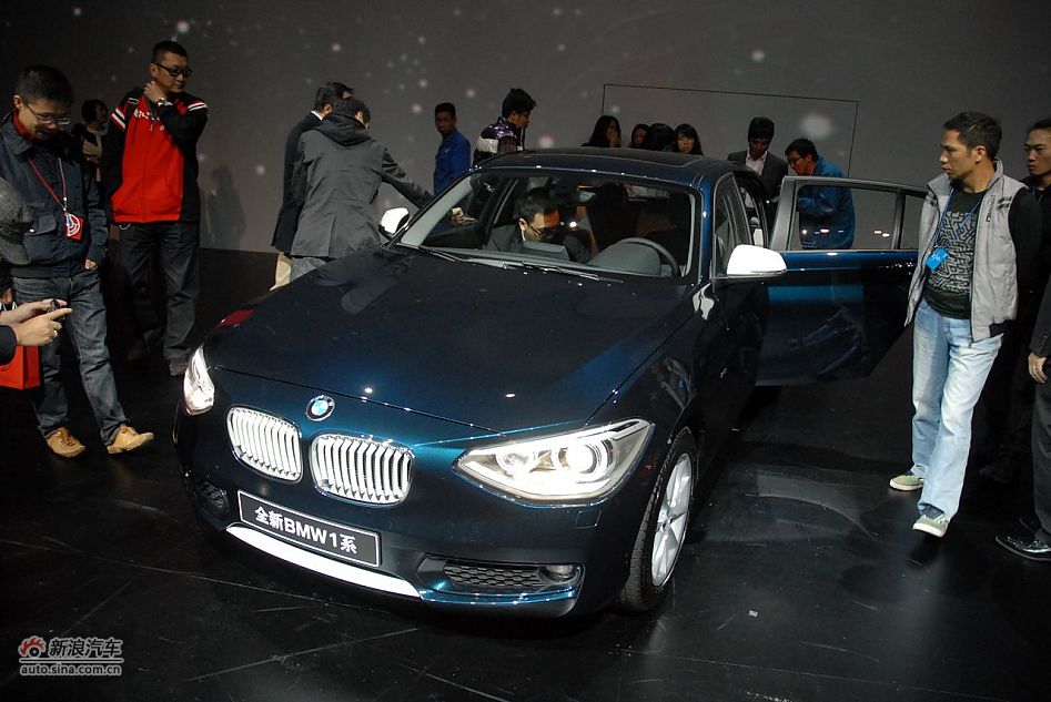 新宝马1系上市现场图