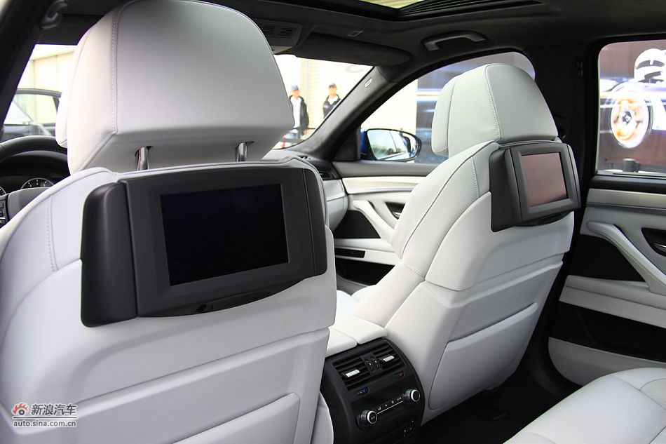 2012款宝马M5