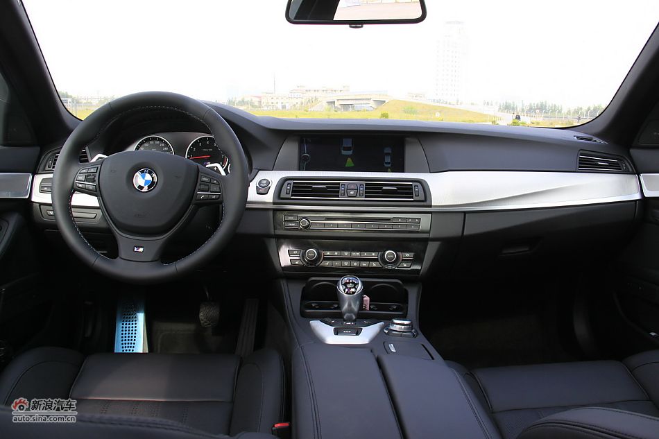2012款宝马M5