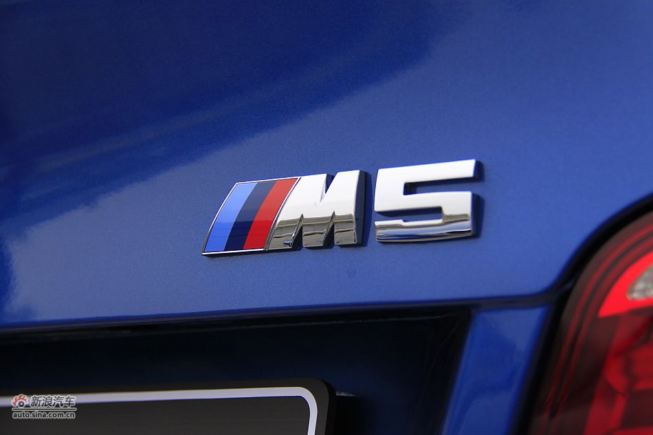 2012款宝马M5