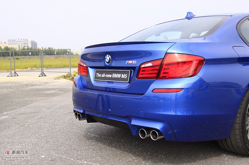 2012款宝马M5