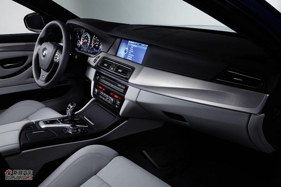 2012款宝马M5官图