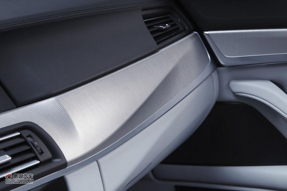 2012款宝马M5官图