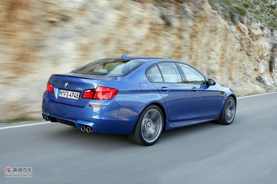 2012款宝马M5官图