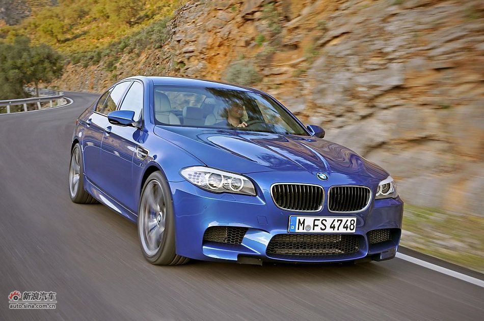 2012款宝马M5官图
