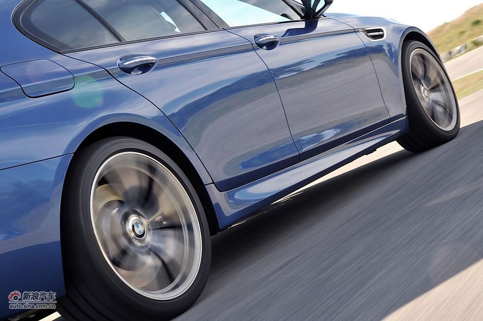 2012款宝马M5官图