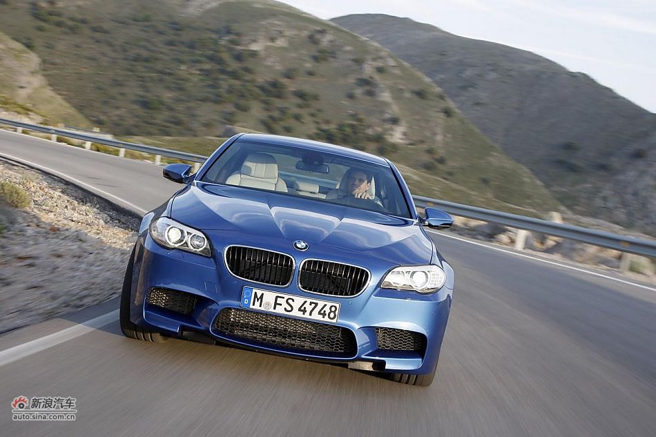 2012款宝马M5官图