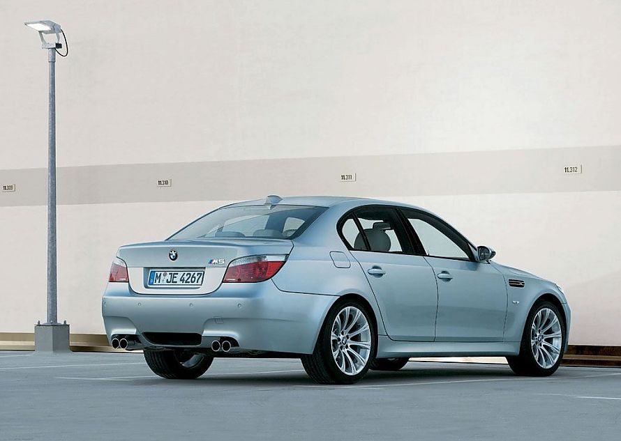 宝马M5图片欣赏