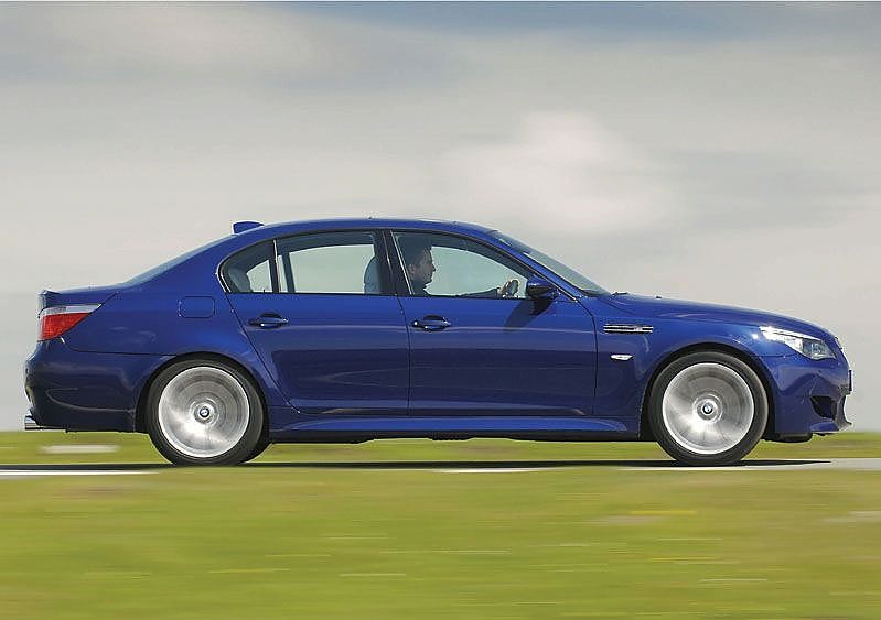 宝马M5图片欣赏