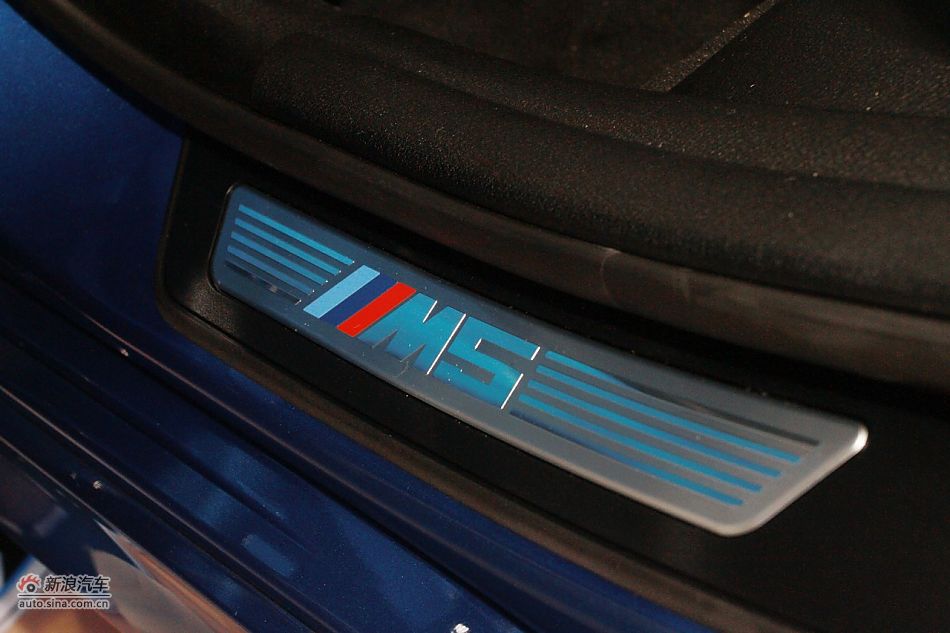 全新宝马M5