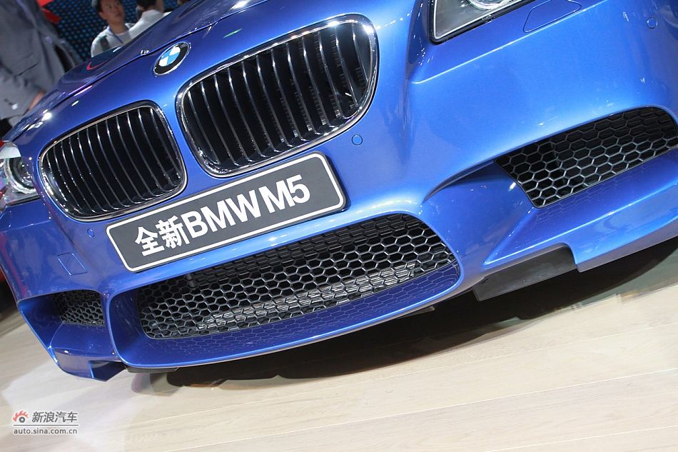 全新宝马M5
