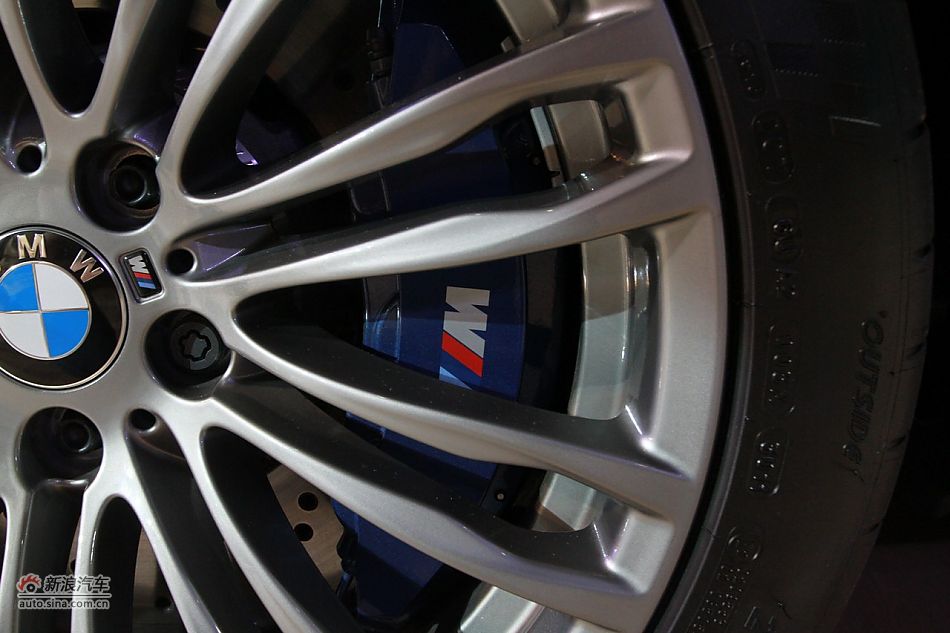 全新宝马M5