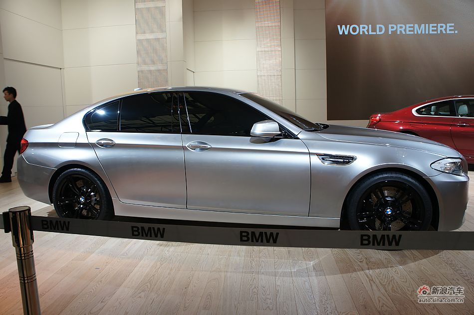 2012款宝马M5概念车