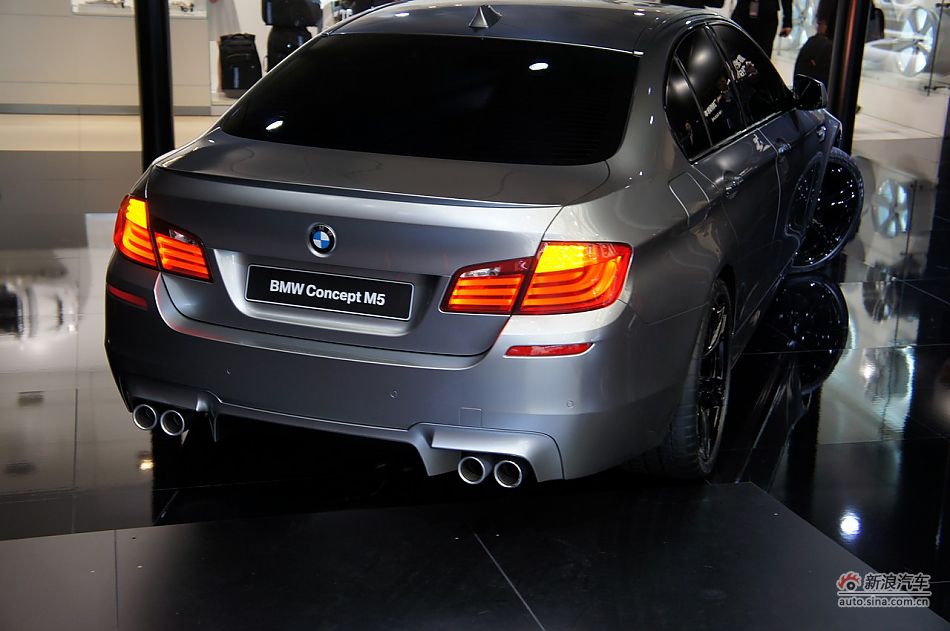 2012款宝马M5概念车