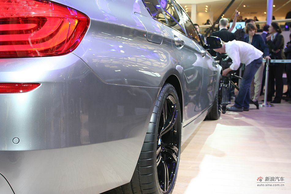 2012款宝马M5概念车