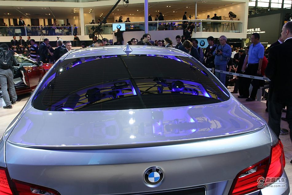 2012款宝马M5概念车