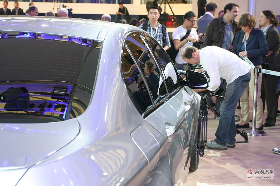 2012款宝马M5概念车