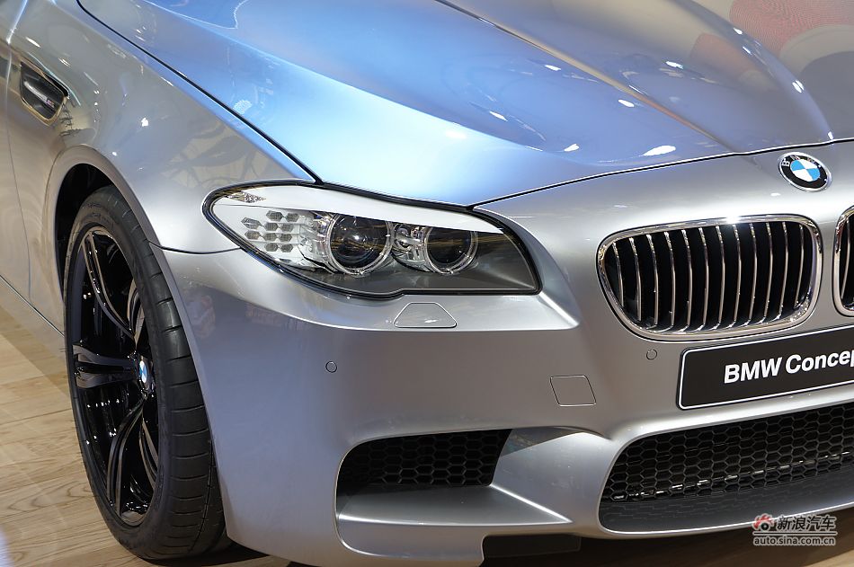2012款宝马M5概念车