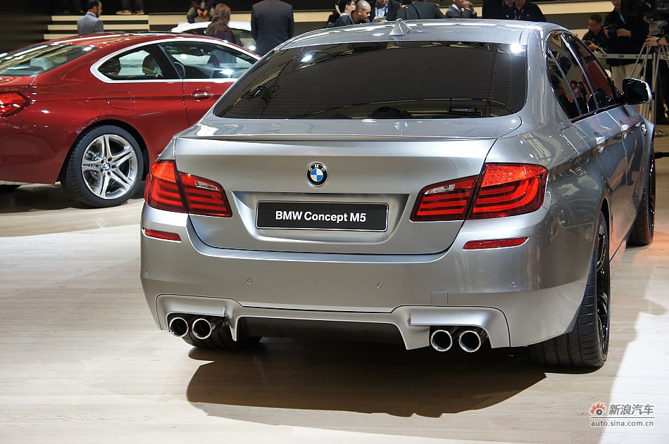 2012款宝马M5概念车