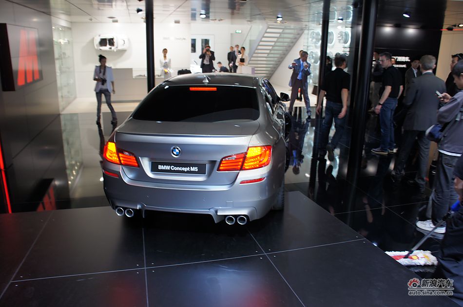 2012款宝马M5概念车