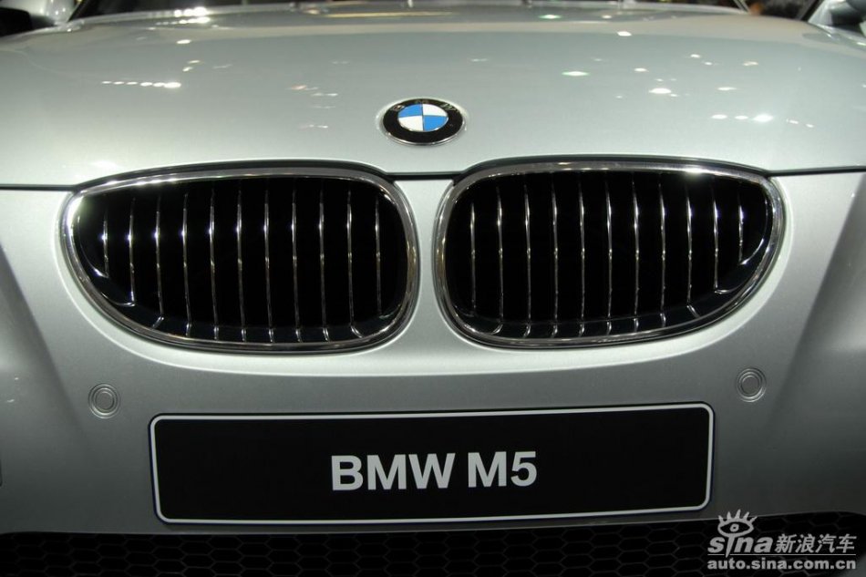 宝马M5