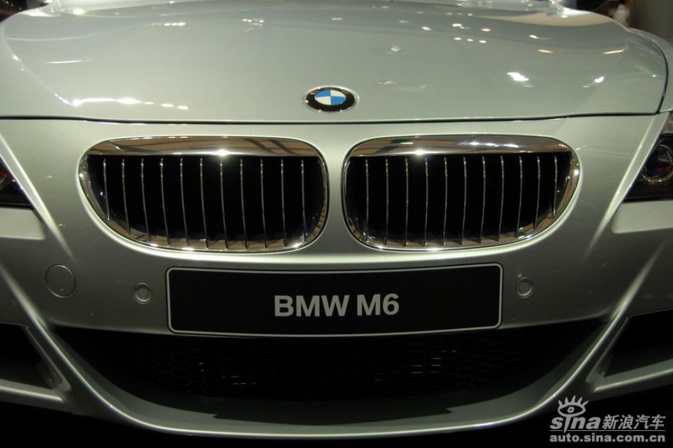 宝马M6