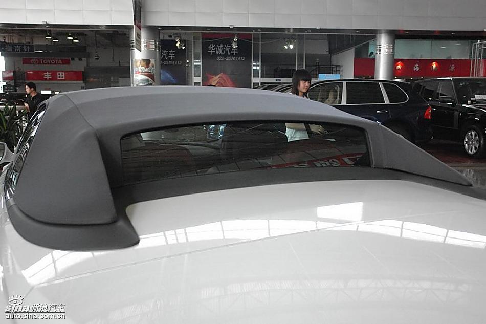 软顶宝马M6实拍组图