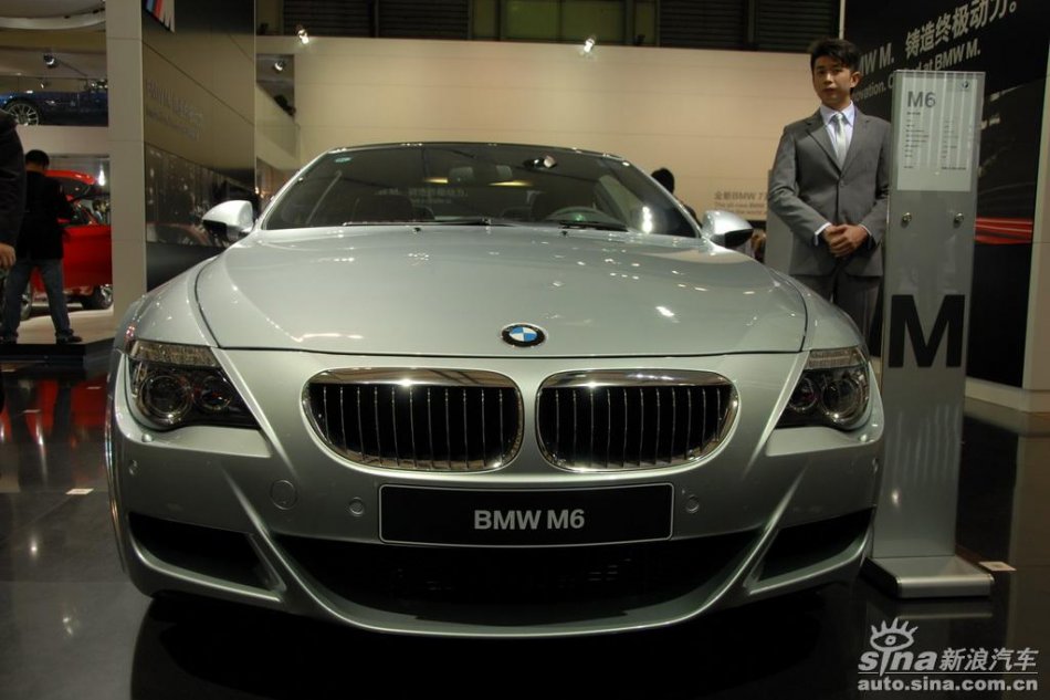 宝马M6