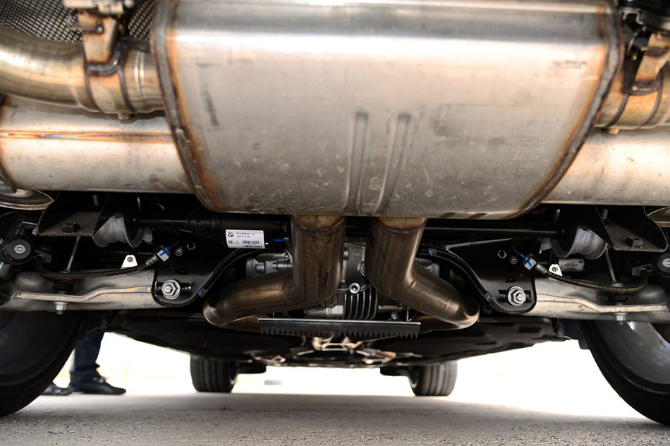 2015款 X5 M 引擎底盘