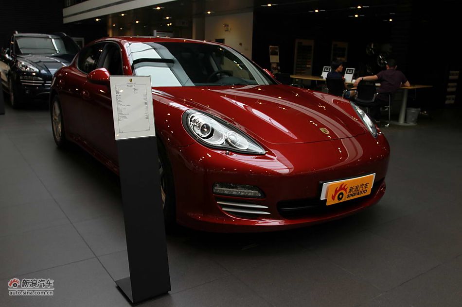 2010款保时捷Panamera 4