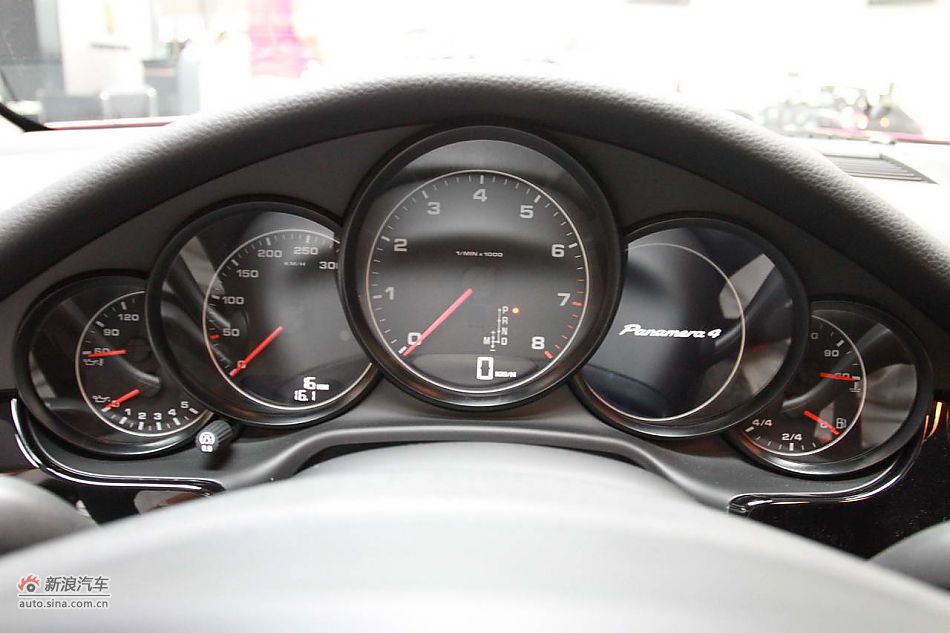 2010款保时捷Panamera 4