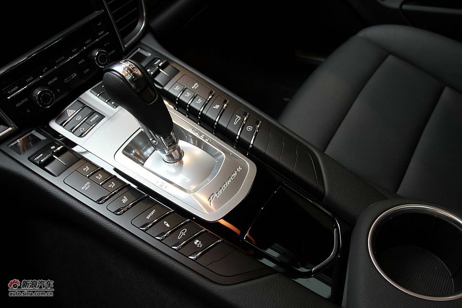 2010款保时捷Panamera 4