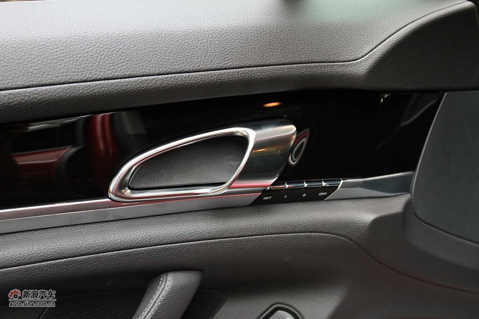 2010款保时捷Panamera 4