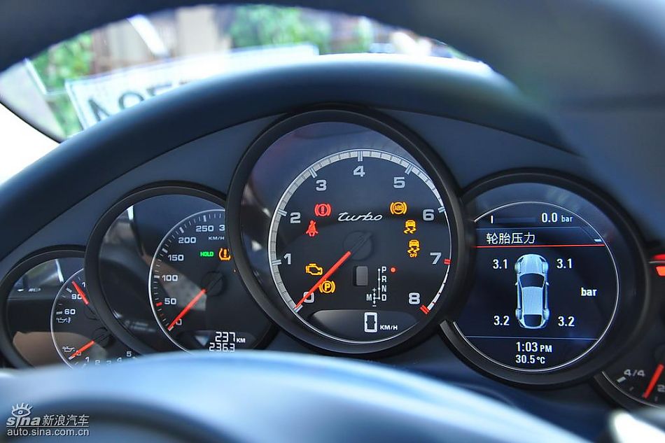 保时捷Panamera试车实拍-内饰图