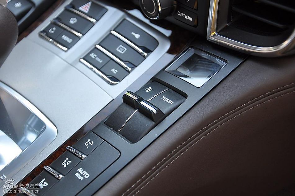 保时捷Panamera试车实拍-内饰图