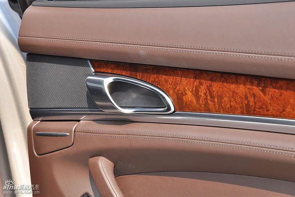 保时捷Panamera试车实拍-内饰图