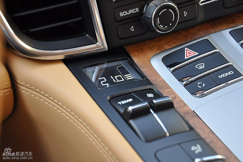 保时捷Panamera试车实拍-内饰图