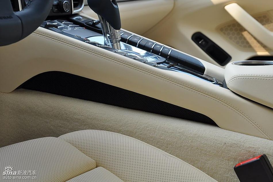 保时捷Panamera试车实拍-内饰图