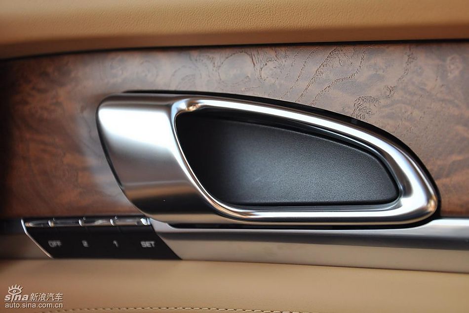 保时捷Panamera试车实拍-内饰图