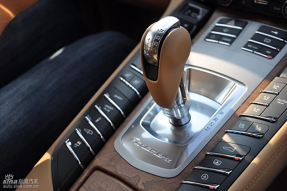 保时捷Panamera试车实拍-内饰图