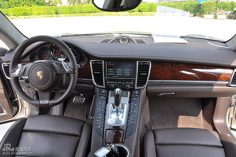 保时捷Panamera试车实拍-内饰图