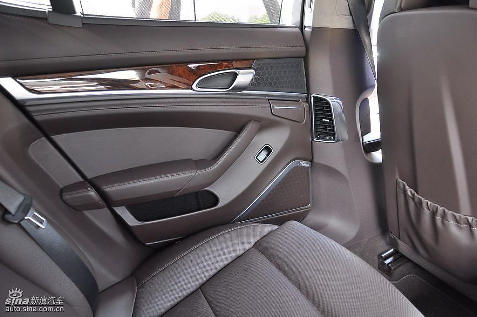 保时捷Panamera试车实拍-内饰图