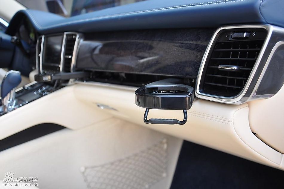 保时捷Panamera试车实拍-内饰图